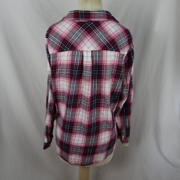 Croft & Barrow Women Plaid Button Up Top Size 1X - Picture 3 of 9